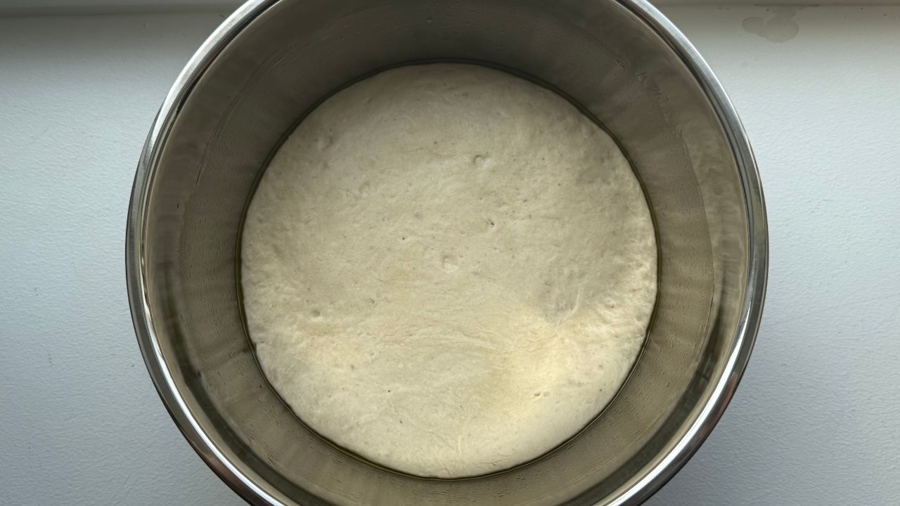 Waarom rijst mijn pizzadeeg niet?