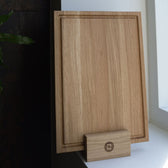 Grote snijplank van eikenhout 40X30 cm met sapgeul van Qookware
